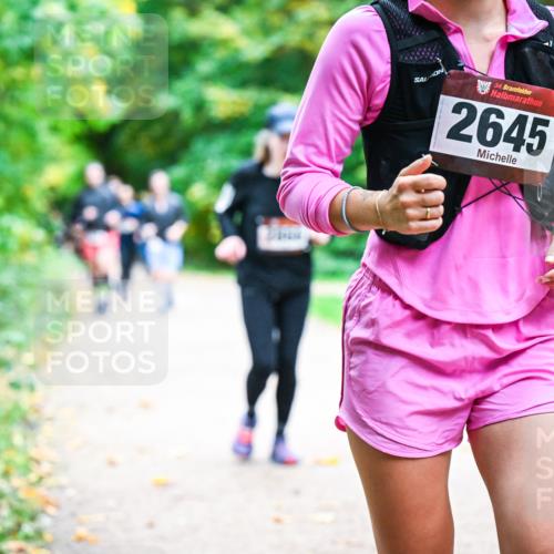 12.10.2025 - Bramfelder Halbmarathon 2025 Dr. Thomas Lammeyer http://msf.ph/oto/9349191 12.10.2025 10:29:54 Laufen 34, 2645 meine-sportfotos.de
