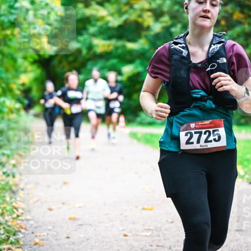 12.10.2025 - Bramfelder Halbmarathon 2025 Dr. Thomas Lammeyer http://msf.ph/oto/9349252 12.10.2025 10:30:06 Laufen 34, 2725 meine-sportfotos.de