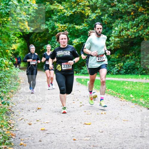 12.10.2025 - Bramfelder Halbmarathon 2025 Dr. Thomas Lammeyer http://msf.ph/oto/9349263 12.10.2025 10:30:08 Laufen 2740, 2751, 2222, 2014 meine-sportfotos.de