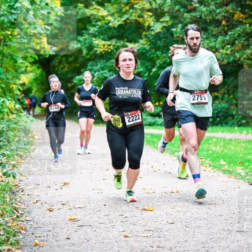 12.10.2025 - Bramfelder Halbmarathon 2025 Dr. Thomas Lammeyer http://msf.ph/oto/9349266 12.10.2025 10:30:08 Laufen 2, 40, 2014, 2222, 2751 meine-sportfotos.de