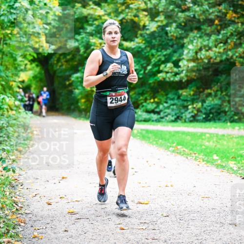 12.10.2025 - Bramfelder Halbmarathon 2025 Dr. Thomas Lammeyer http://msf.ph/oto/9349295 12.10.2025 10:30:14 Laufen 2944 meine-sportfotos.de