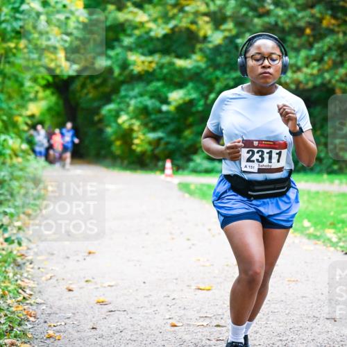 12.10.2025 - Bramfelder Halbmarathon 2025 Dr. Thomas Lammeyer http://msf.ph/oto/9349303 12.10.2025 10:30:15 Laufen 34, 2311, 151 meine-sportfotos.de