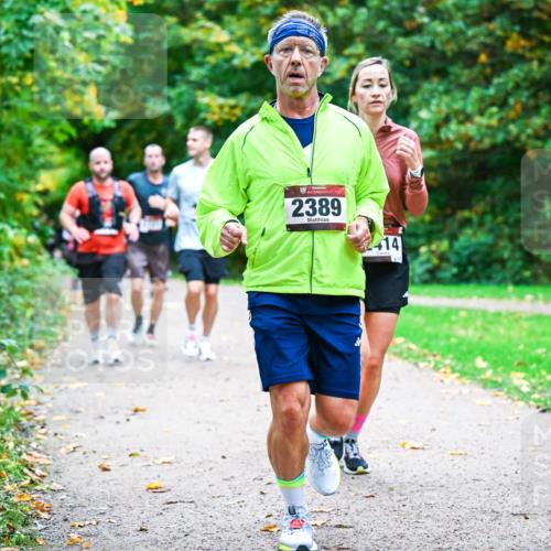 12.10.2025 - Bramfelder Halbmarathon 2025 Dr. Thomas Lammeyer http://msf.ph/oto/9349378 12.10.2025 10:30:37 Laufen 34, 2389, 414 meine-sportfotos.de