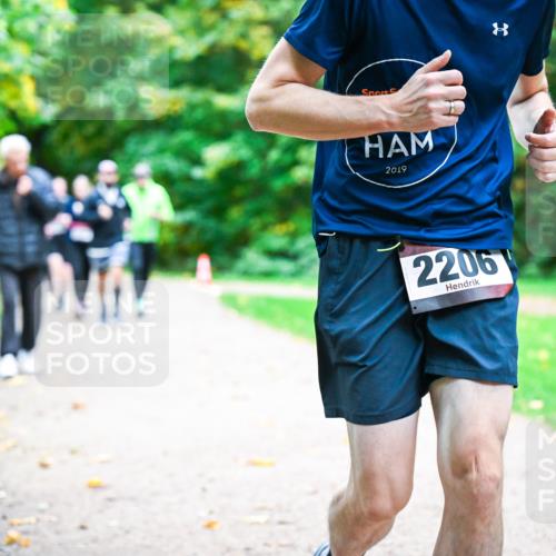 12.10.2025 - Bramfelder Halbmarathon 2025 Dr. Thomas Lammeyer http://msf.ph/oto/9349448 12.10.2025 10:30:50 Laufen 2019, 2206 meine-sportfotos.de