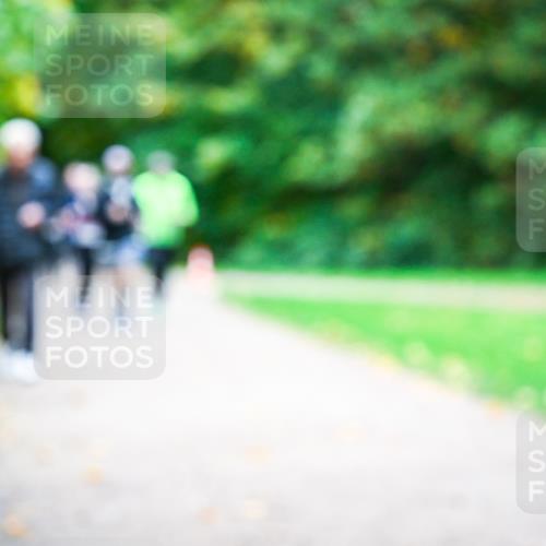 12.10.2025 - Bramfelder Halbmarathon 2025 Dr. Thomas Lammeyer http://msf.ph/oto/9349453 12.10.2025 10:30:50 Laufen  meine-sportfotos.de