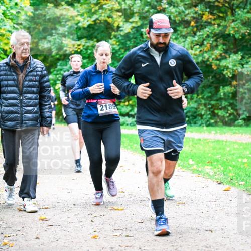 12.10.2025 - Bramfelder Halbmarathon 2025 Dr. Thomas Lammeyer http://msf.ph/oto/9349463 12.10.2025 10:30:54 Laufen 2189, 0 meine-sportfotos.de