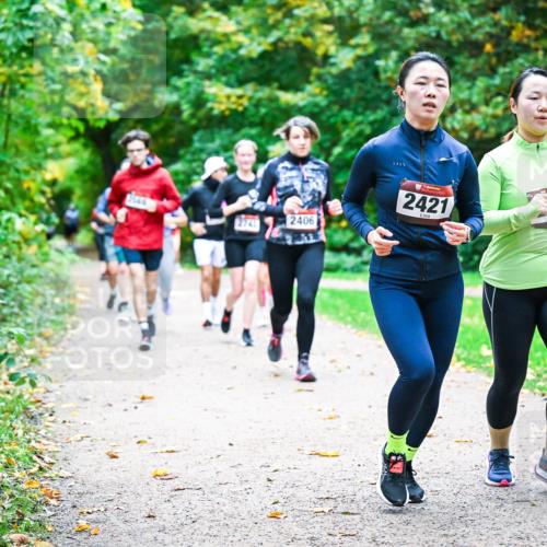 12.10.2025 - Bramfelder Halbmarathon 2025 Dr. Thomas Lammeyer http://msf.ph/oto/9349522 12.10.2025 10:31:05 Laufen 2406, 2743, 2421, 343 meine-sportfotos.de