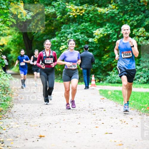 12.10.2025 - Bramfelder Halbmarathon 2025 Dr. Thomas Lammeyer http://msf.ph/oto/9349664 12.10.2025 10:31:35 Laufen 2873, 679, 2988 meine-sportfotos.de