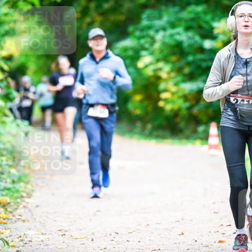 12.10.2025 - Bramfelder Halbmarathon 2025 Dr. Thomas Lammeyer http://msf.ph/oto/9349748 12.10.2025 10:31:51 Laufen  meine-sportfotos.de