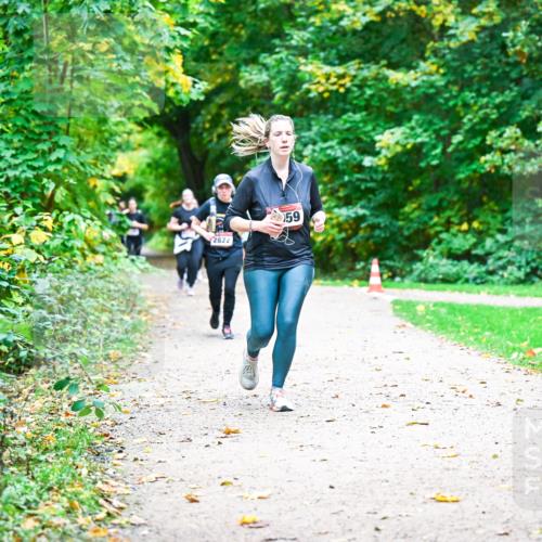 12.10.2025 - Bramfelder Halbmarathon 2025 Dr. Thomas Lammeyer http://msf.ph/oto/9349785 12.10.2025 10:32:00 Laufen 2822, 59 meine-sportfotos.de