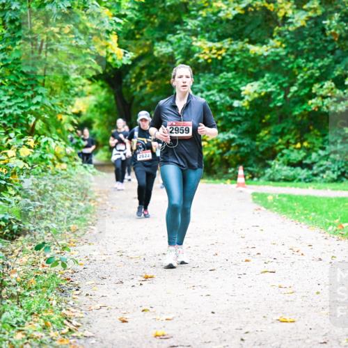 12.10.2025 - Bramfelder Halbmarathon 2025 Dr. Thomas Lammeyer http://msf.ph/oto/9349786 12.10.2025 10:32:00 Laufen 2822, 2959 meine-sportfotos.de