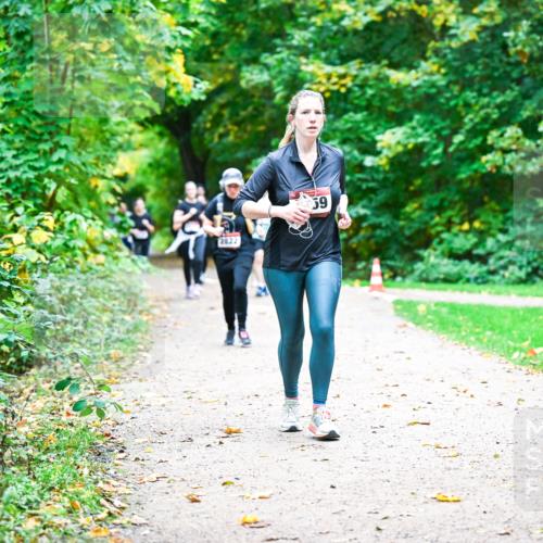 12.10.2025 - Bramfelder Halbmarathon 2025 Dr. Thomas Lammeyer http://msf.ph/oto/9349789 12.10.2025 10:32:00 Laufen 2622, 59 meine-sportfotos.de