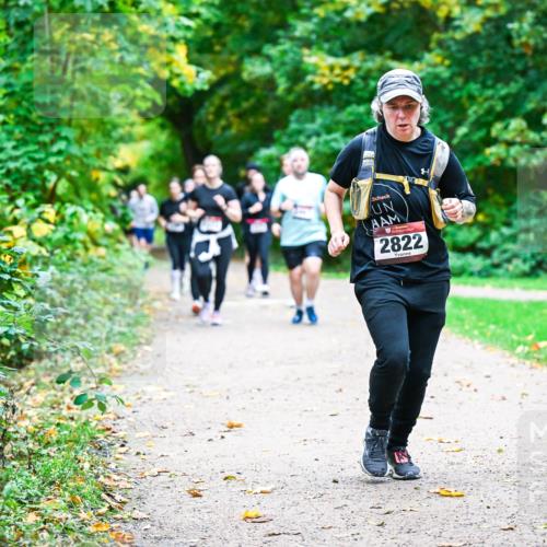12.10.2025 - Bramfelder Halbmarathon 2025 Dr. Thomas Lammeyer http://msf.ph/oto/9349816 12.10.2025 10:32:04 Laufen 2822 meine-sportfotos.de