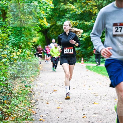 12.10.2025 - Bramfelder Halbmarathon 2025 Dr. Thomas Lammeyer http://msf.ph/oto/9349899 12.10.2025 10:32:18 Laufen 2418, 2789 meine-sportfotos.de