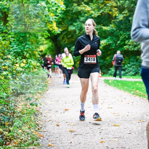 12.10.2025 - Bramfelder Halbmarathon 2025 Dr. Thomas Lammeyer http://msf.ph/oto/9349901 12.10.2025 10:32:19 Laufen 2418, 2789 meine-sportfotos.de