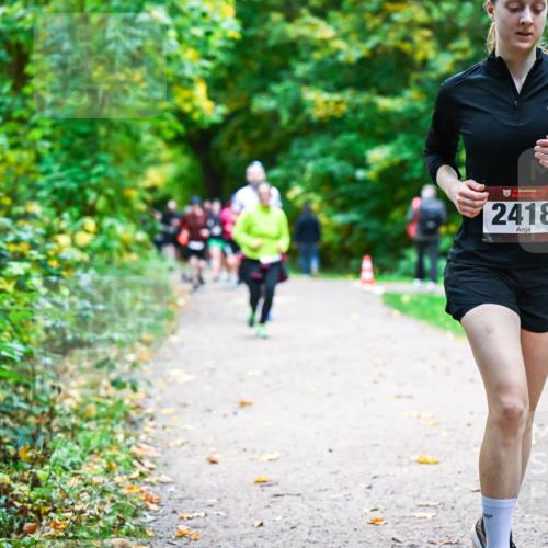 12.10.2025 - Bramfelder Halbmarathon 2025 Dr. Thomas Lammeyer http://msf.ph/oto/9349910 12.10.2025 10:32:20 Laufen 34, 2418 meine-sportfotos.de