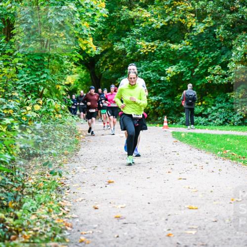 12.10.2025 - Bramfelder Halbmarathon 2025 Dr. Thomas Lammeyer http://msf.ph/oto/9349920 12.10.2025 10:32:22 Laufen  meine-sportfotos.de