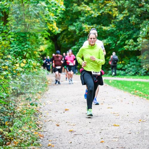 12.10.2025 - Bramfelder Halbmarathon 2025 Dr. Thomas Lammeyer http://msf.ph/oto/9349930 12.10.2025 10:32:23 Laufen  meine-sportfotos.de