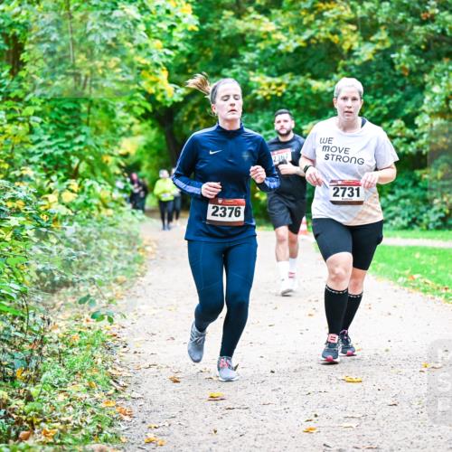 12.10.2025 - Bramfelder Halbmarathon 2025 Dr. Thomas Lammeyer http://msf.ph/oto/9350017 12.10.2025 10:32:36 Laufen 2376, 2367, 2731 meine-sportfotos.de