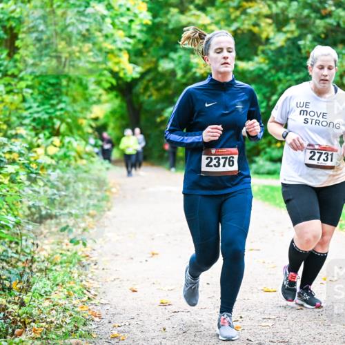 12.10.2025 - Bramfelder Halbmarathon 2025 Dr. Thomas Lammeyer http://msf.ph/oto/9350022 12.10.2025 10:32:37 Laufen 2376, 2731 meine-sportfotos.de
