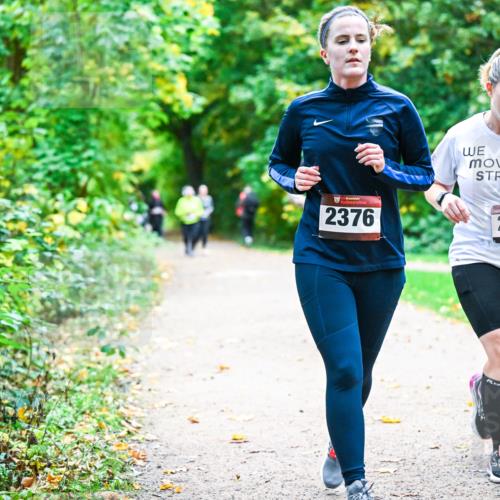 12.10.2025 - Bramfelder Halbmarathon 2025 Dr. Thomas Lammeyer http://msf.ph/oto/9350024 12.10.2025 10:32:37 Laufen 24, 2376, 273 meine-sportfotos.de