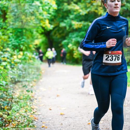 12.10.2025 - Bramfelder Halbmarathon 2025 Dr. Thomas Lammeyer http://msf.ph/oto/9350027 12.10.2025 10:32:38 Laufen 2376, 27 meine-sportfotos.de