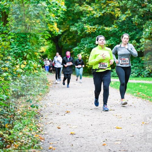 12.10.2025 - Bramfelder Halbmarathon 2025 Dr. Thomas Lammeyer http://msf.ph/oto/9350066 12.10.2025 10:32:48 Laufen 2386, 2663 meine-sportfotos.de