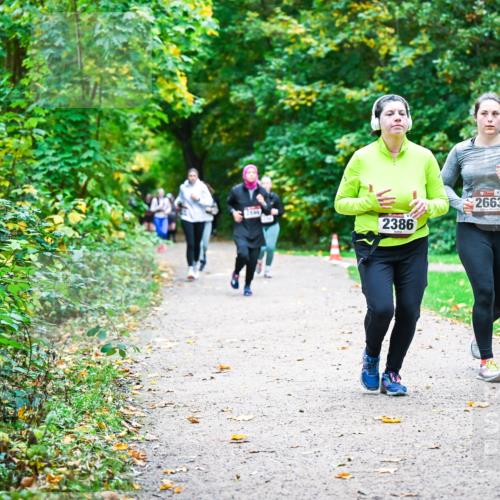 12.10.2025 - Bramfelder Halbmarathon 2025 Dr. Thomas Lammeyer http://msf.ph/oto/9350072 12.10.2025 10:32:49 Laufen 2386, 2663 meine-sportfotos.de