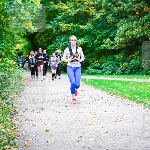 12.10.2025 - Bramfelder Halbmarathon 2025 Dr. Thomas Lammeyer http://msf.ph/oto/9350123 12.10.2025 10:32:59 Laufen 2806 meine-sportfotos.de