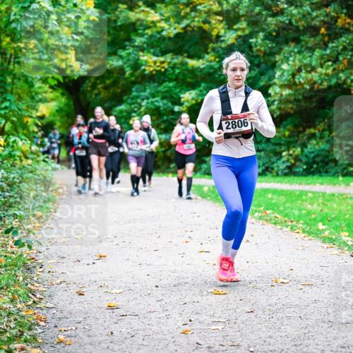 12.10.2025 - Bramfelder Halbmarathon 2025 Dr. Thomas Lammeyer http://msf.ph/oto/9350132 12.10.2025 10:33:01 Laufen 2806 meine-sportfotos.de