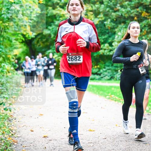 12.10.2025 - Bramfelder Halbmarathon 2025 Dr. Thomas Lammeyer http://msf.ph/oto/9350182 12.10.2025 10:33:10 Laufen 2682, 27 meine-sportfotos.de
