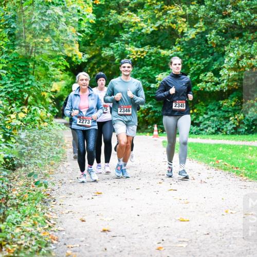 12.10.2025 - Bramfelder Halbmarathon 2025 Dr. Thomas Lammeyer http://msf.ph/oto/9350201 12.10.2025 10:33:15 Laufen 2273, 75, 2345, 2346 meine-sportfotos.de