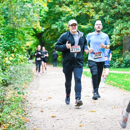 12.10.2025 - Bramfelder Halbmarathon 2025 Dr. Thomas Lammeyer http://msf.ph/oto/9350226 12.10.2025 10:33:19 Laufen 2196, 2638, 83 meine-sportfotos.de
