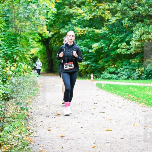 12.10.2025 - Bramfelder Halbmarathon 2025 Dr. Thomas Lammeyer http://msf.ph/oto/9350251 12.10.2025 10:33:24 Laufen 2702 meine-sportfotos.de