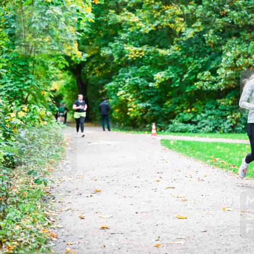 12.10.2025 - Bramfelder Halbmarathon 2025 Dr. Thomas Lammeyer http://msf.ph/oto/9350290 12.10.2025 10:33:36 Laufen  meine-sportfotos.de