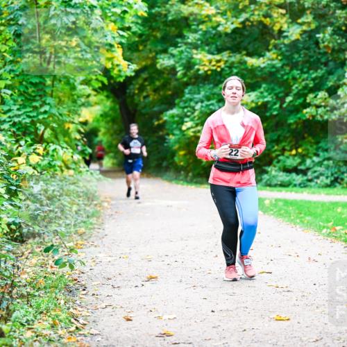 12.10.2025 - Bramfelder Halbmarathon 2025 Dr. Thomas Lammeyer http://msf.ph/oto/9350390 12.10.2025 10:34:00 Laufen 22 meine-sportfotos.de