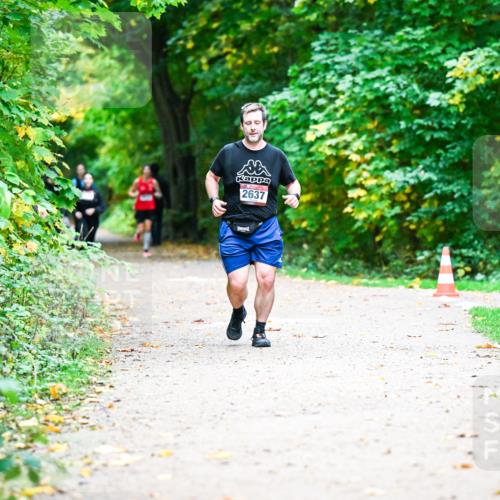 12.10.2025 - Bramfelder Halbmarathon 2025 Dr. Thomas Lammeyer http://msf.ph/oto/9350407 12.10.2025 10:34:03 Laufen 2637 meine-sportfotos.de