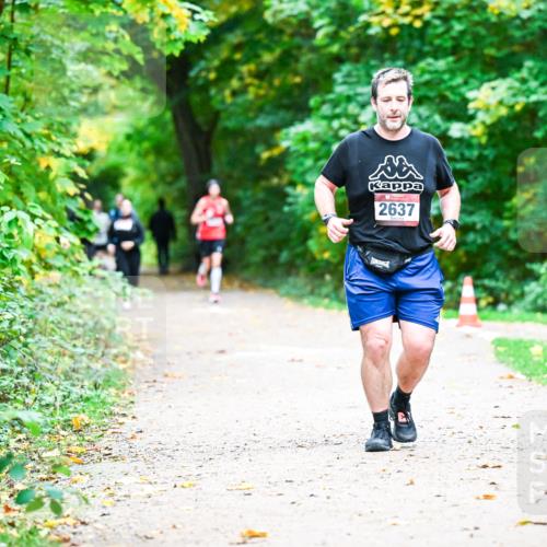12.10.2025 - Bramfelder Halbmarathon 2025 Dr. Thomas Lammeyer http://msf.ph/oto/9350431 12.10.2025 10:34:06 Laufen 2637 meine-sportfotos.de