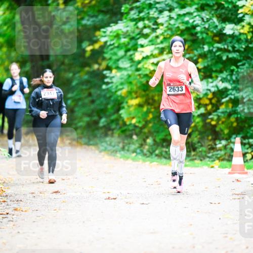 12.10.2025 - Bramfelder Halbmarathon 2025 Dr. Thomas Lammeyer http://msf.ph/oto/9350442 12.10.2025 10:34:11 Laufen 2347, 2633 meine-sportfotos.de