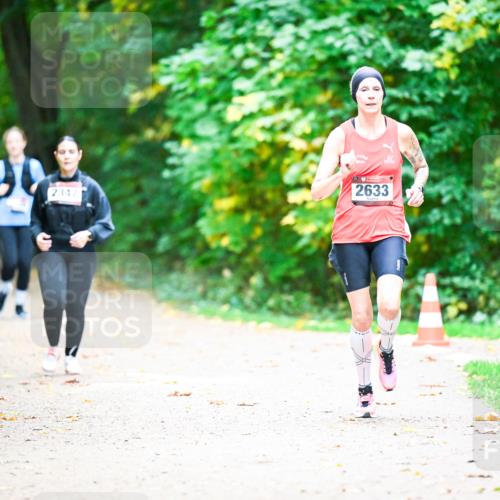 12.10.2025 - Bramfelder Halbmarathon 2025 Dr. Thomas Lammeyer http://msf.ph/oto/9350449 12.10.2025 10:34:12 Laufen 2347, 2633 meine-sportfotos.de