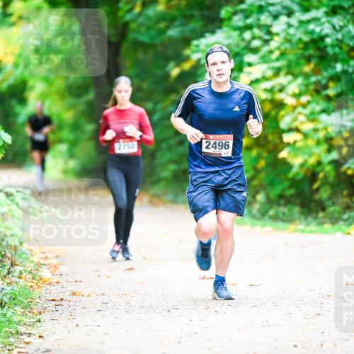 12.10.2025 - Bramfelder Halbmarathon 2025 Dr. Thomas Lammeyer http://msf.ph/oto/9350679 12.10.2025 10:35:20 Laufen 2750, 2496, 55 meine-sportfotos.de
