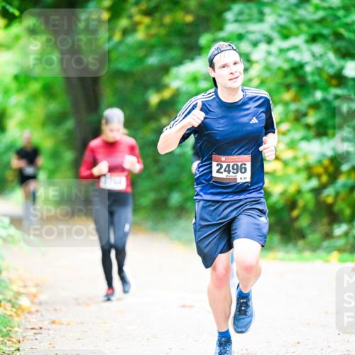 12.10.2025 - Bramfelder Halbmarathon 2025 Dr. Thomas Lammeyer http://msf.ph/oto/9350687 12.10.2025 10:35:21 Laufen 2496, 55 meine-sportfotos.de