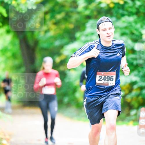 12.10.2025 - Bramfelder Halbmarathon 2025 Dr. Thomas Lammeyer http://msf.ph/oto/9350693 12.10.2025 10:35:22 Laufen 2496, 55 meine-sportfotos.de