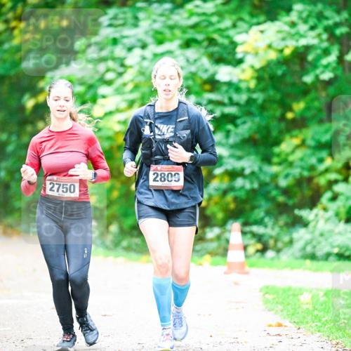 12.10.2025 - Bramfelder Halbmarathon 2025 Dr. Thomas Lammeyer http://msf.ph/oto/9350702 12.10.2025 10:35:24 Laufen 2750, 2809 meine-sportfotos.de