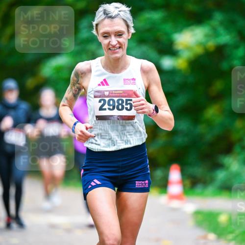 12.10.2025 - Bramfelder Halbmarathon 2025 Dr. Thomas Lammeyer http://msf.ph/oto/9351006 12.10.2025 10:37:00 Laufen 34, 2985 meine-sportfotos.de