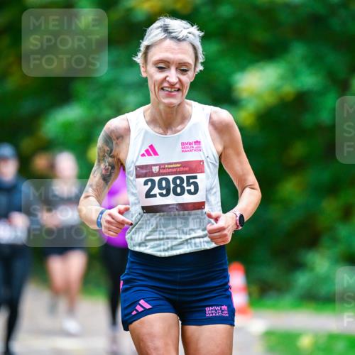 12.10.2025 - Bramfelder Halbmarathon 2025 Dr. Thomas Lammeyer http://msf.ph/oto/9351008 12.10.2025 10:37:01 Laufen 34, 2985 meine-sportfotos.de