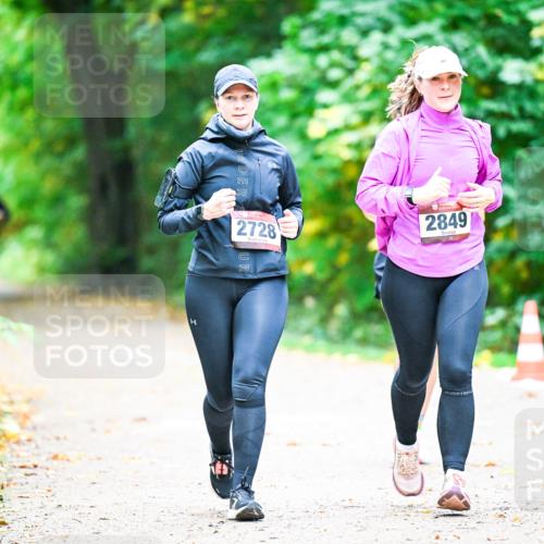 12.10.2025 - Bramfelder Halbmarathon 2025 Dr. Thomas Lammeyer http://msf.ph/oto/9351018 12.10.2025 10:37:03 Laufen 3, 20, 2728, 2849, 50 meine-sportfotos.de