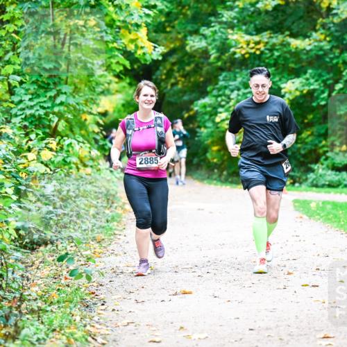 12.10.2025 - Bramfelder Halbmarathon 2025 Dr. Thomas Lammeyer http://msf.ph/oto/9351060 12.10.2025 10:37:26 Laufen 2885 meine-sportfotos.de