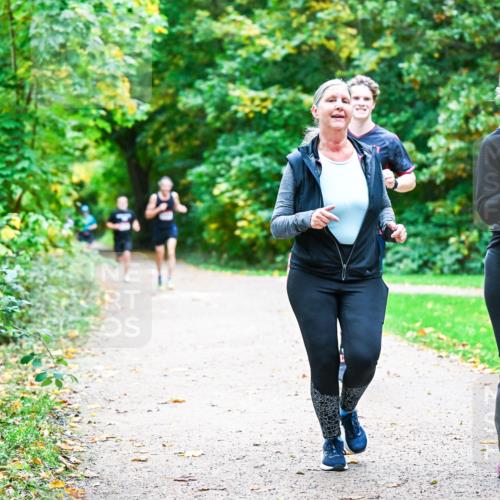12.10.2025 - Bramfelder Halbmarathon 2025 Dr. Thomas Lammeyer http://msf.ph/oto/9351128 12.10.2025 10:37:40 Laufen  meine-sportfotos.de