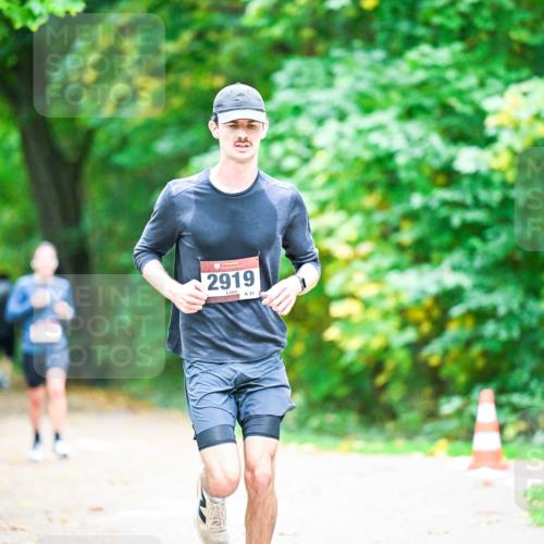 12.10.2025 - Bramfelder Halbmarathon 2025 Dr. Thomas Lammeyer http://msf.ph/oto/9351257 12.10.2025 10:38:24 Laufen 2919, 31 meine-sportfotos.de